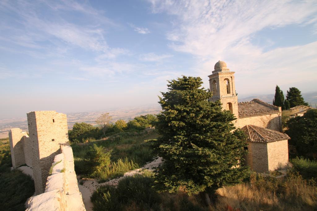 فندق Due Torri سان سيفيرينو ماركي المظهر الخارجي الصورة